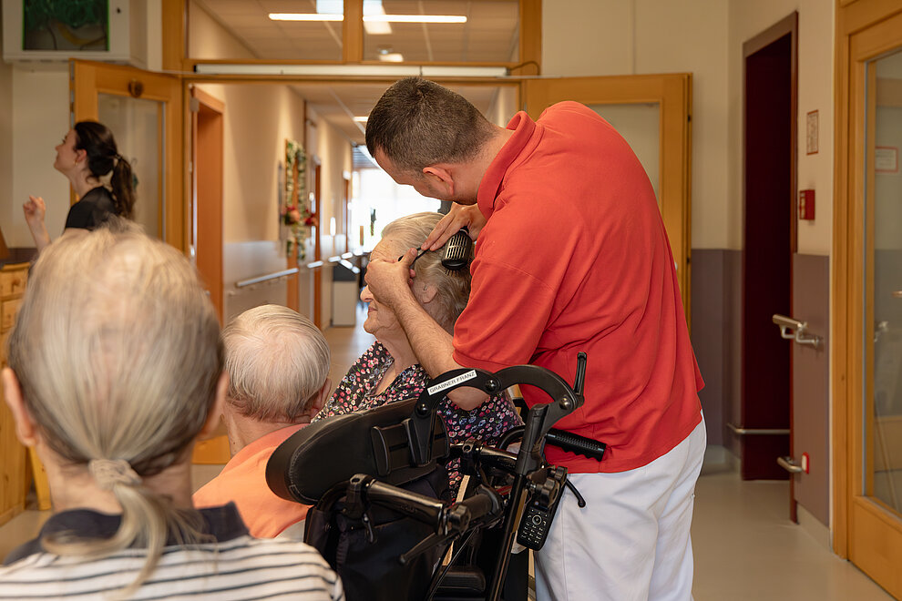 Agevita-1054